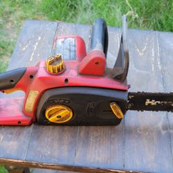 Electric Chain Saw Works Great  Home Lite