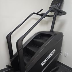 LLERO COMMERCIAL X3 STAIRMASTER / STAIR CLIMBER - Free Delivery & Assembly 