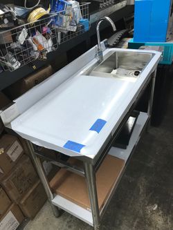 Utility sink