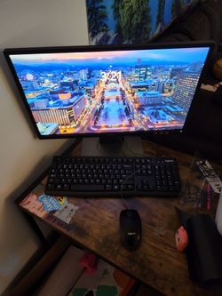 980ti sim racing pc with monitor mouse and keyboard