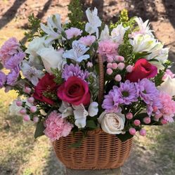 Mix Flower Basket Bouquet 