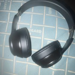 Beats Solo 4 Black