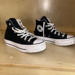 Women’s Black High Platform Converse All Star US 7.5