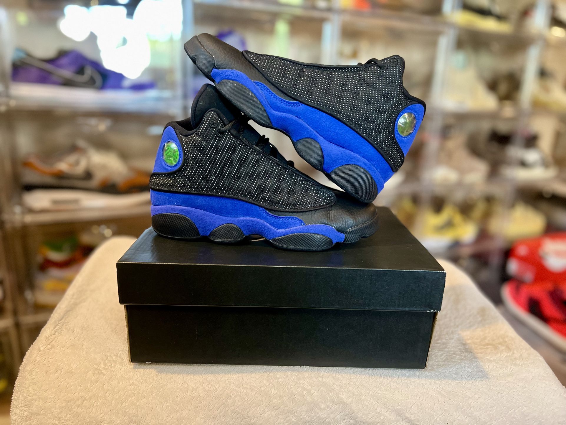 Size 5.5Y - Jordan 13 Retro ‘Black Hyper Royal’