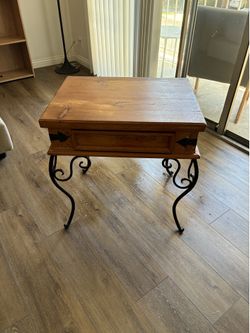 Vintage Spanish Colonial Revival End Table/Night Stand