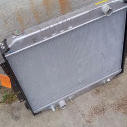 91 F250  7.3 Diesel  Radiator  New 