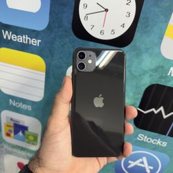 iPhone 11 | 64GB Unlocked | Battery Health 84%
