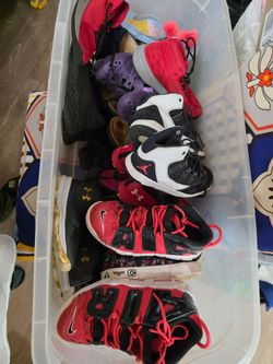 3 boxes of mix shoes