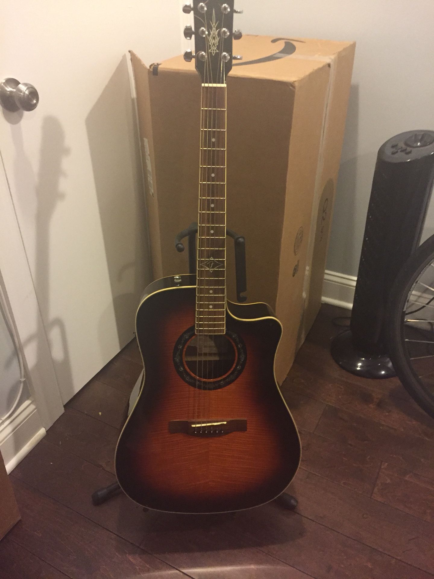 Fender T Bucket 300CE Acoustic/Electric Guitar