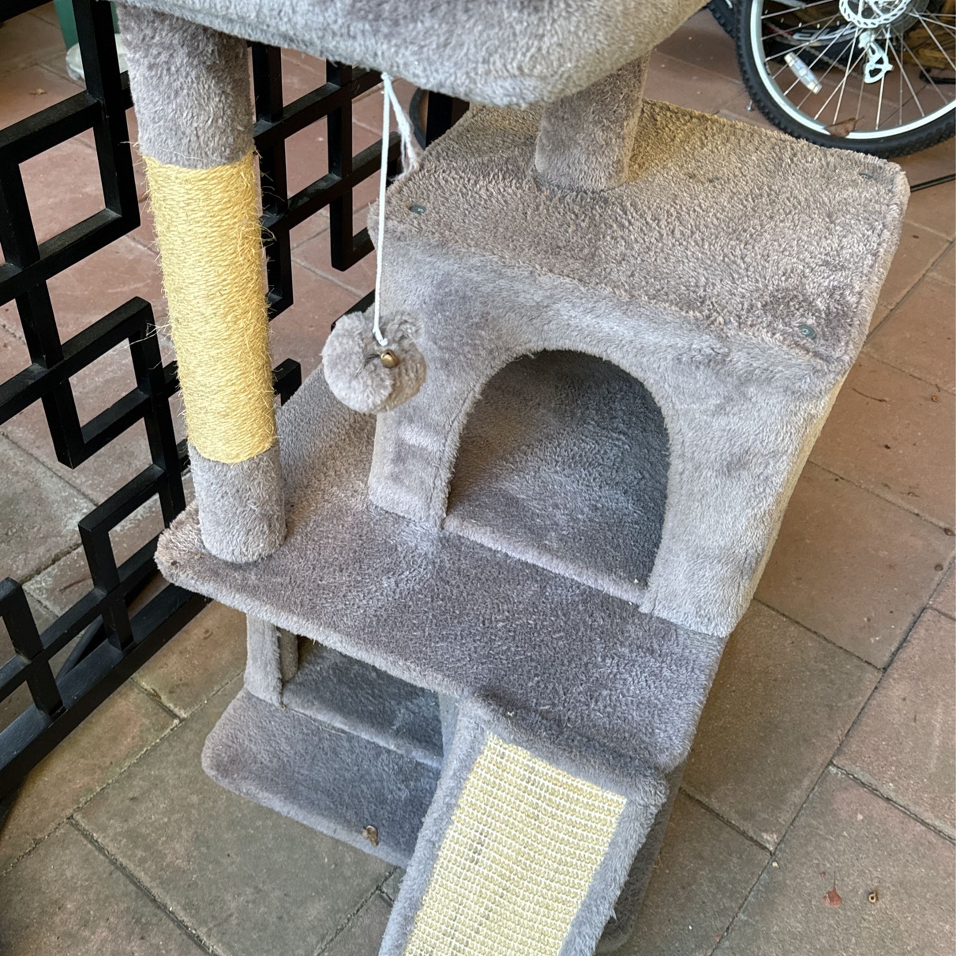 kitten playhouse