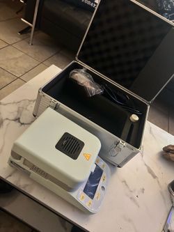 Moisture analyzer