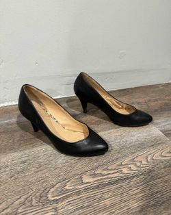 Mix No 6 Black Kitten Heel size 6.5