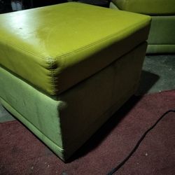 Nice ottoman Chairs That spin