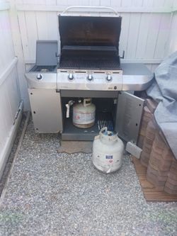 Propane grill