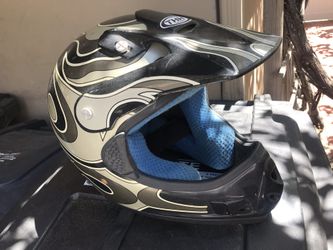 Motorcycle helmet