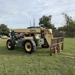 GEHL Telehandler Forklift