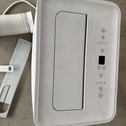 DELLA Portable AC Unit (14,000 BTU) – Works Great, Includes Remote + Window Kit