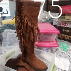 Womens Size 7.5 Boots