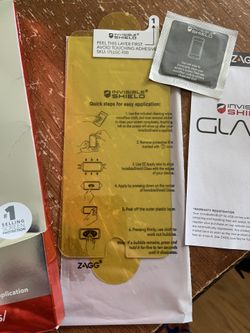 Zagg iPhone Invisible Shield