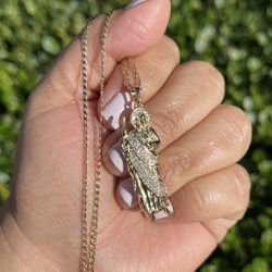 San Judas Tadeo Con Cadena Cubana De Oro Laminado