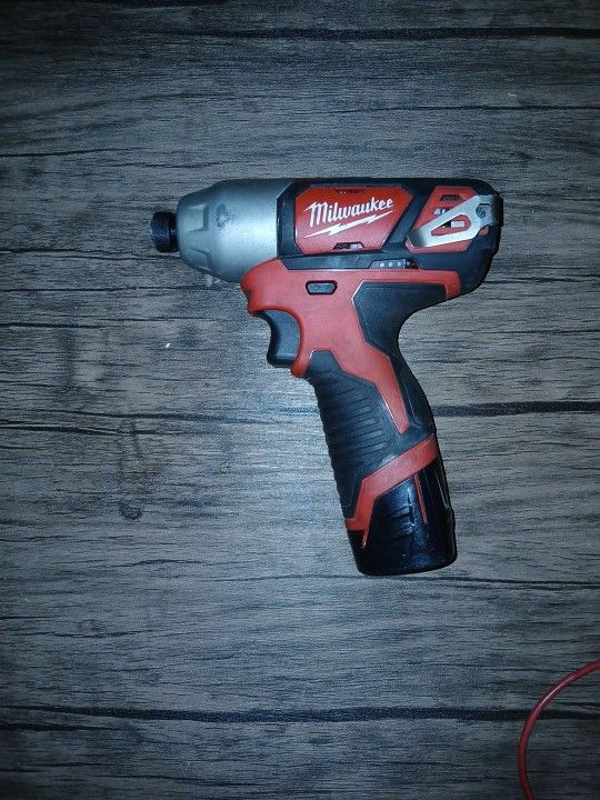 Milwaukee Hex Driver