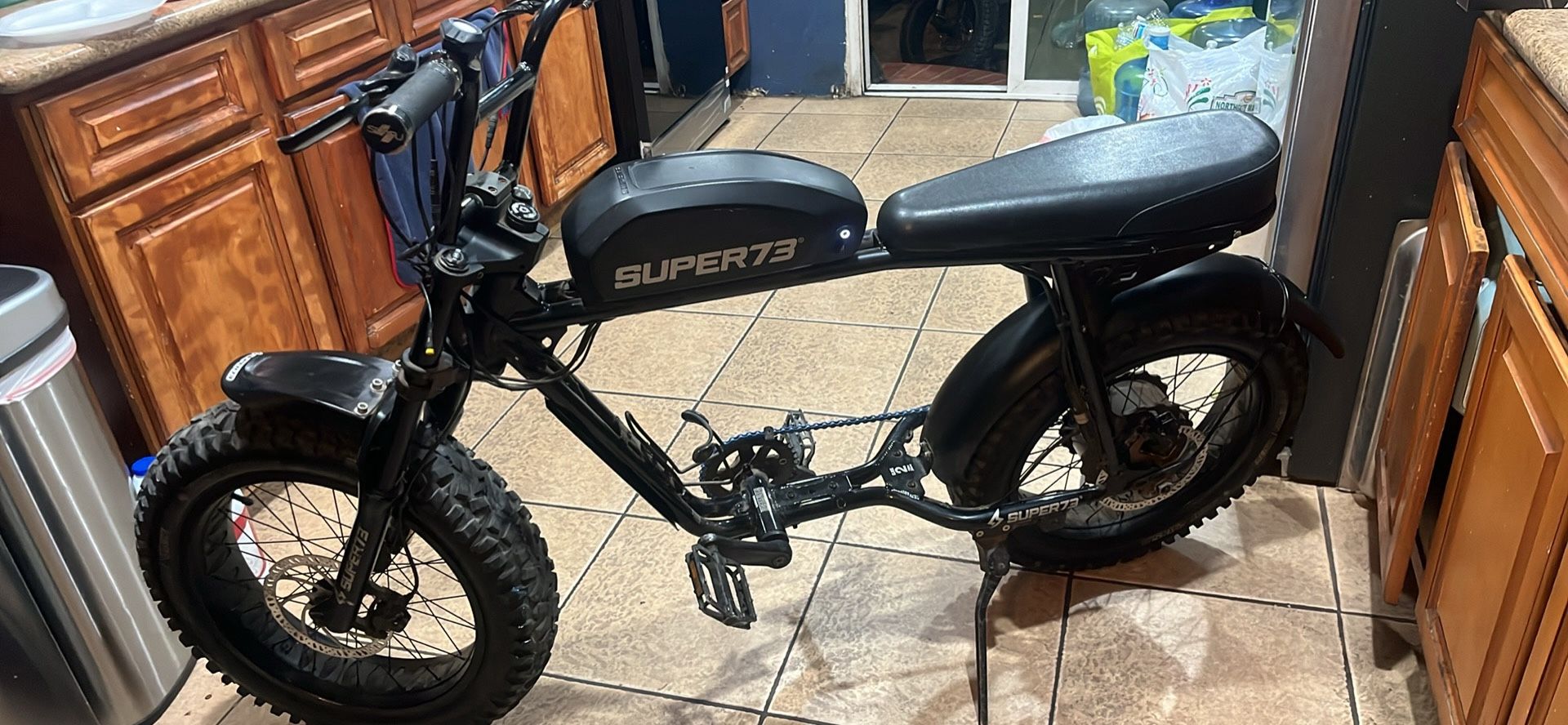 Super 73
