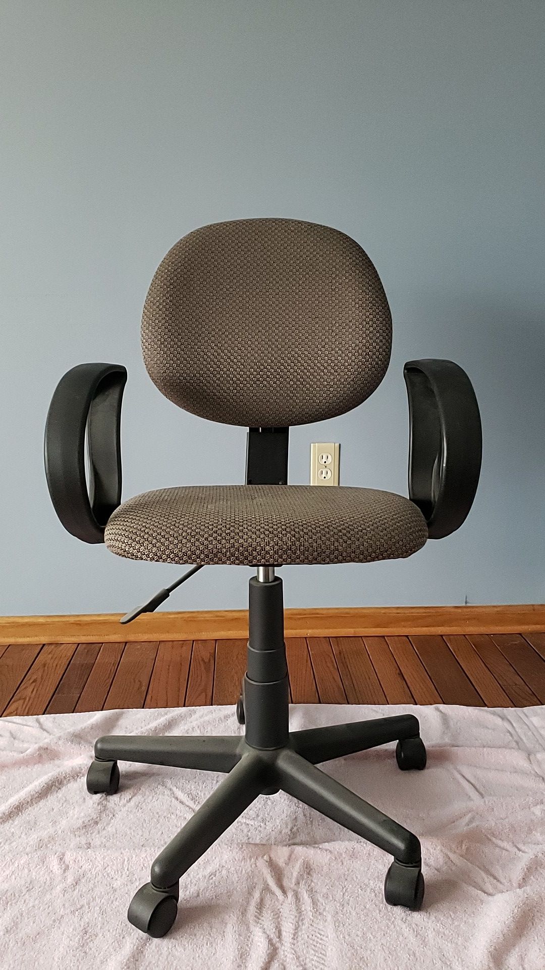 Grey Rolling Office Chair