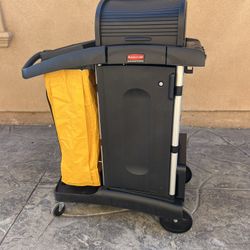 New Rubbermaid high-security janitor cart commercial asking $375 