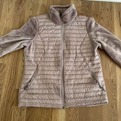 Women’s Pink Fleece (Size Large)