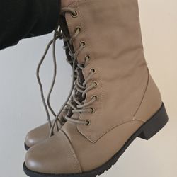 Botines Talla 8 Hace 7.5