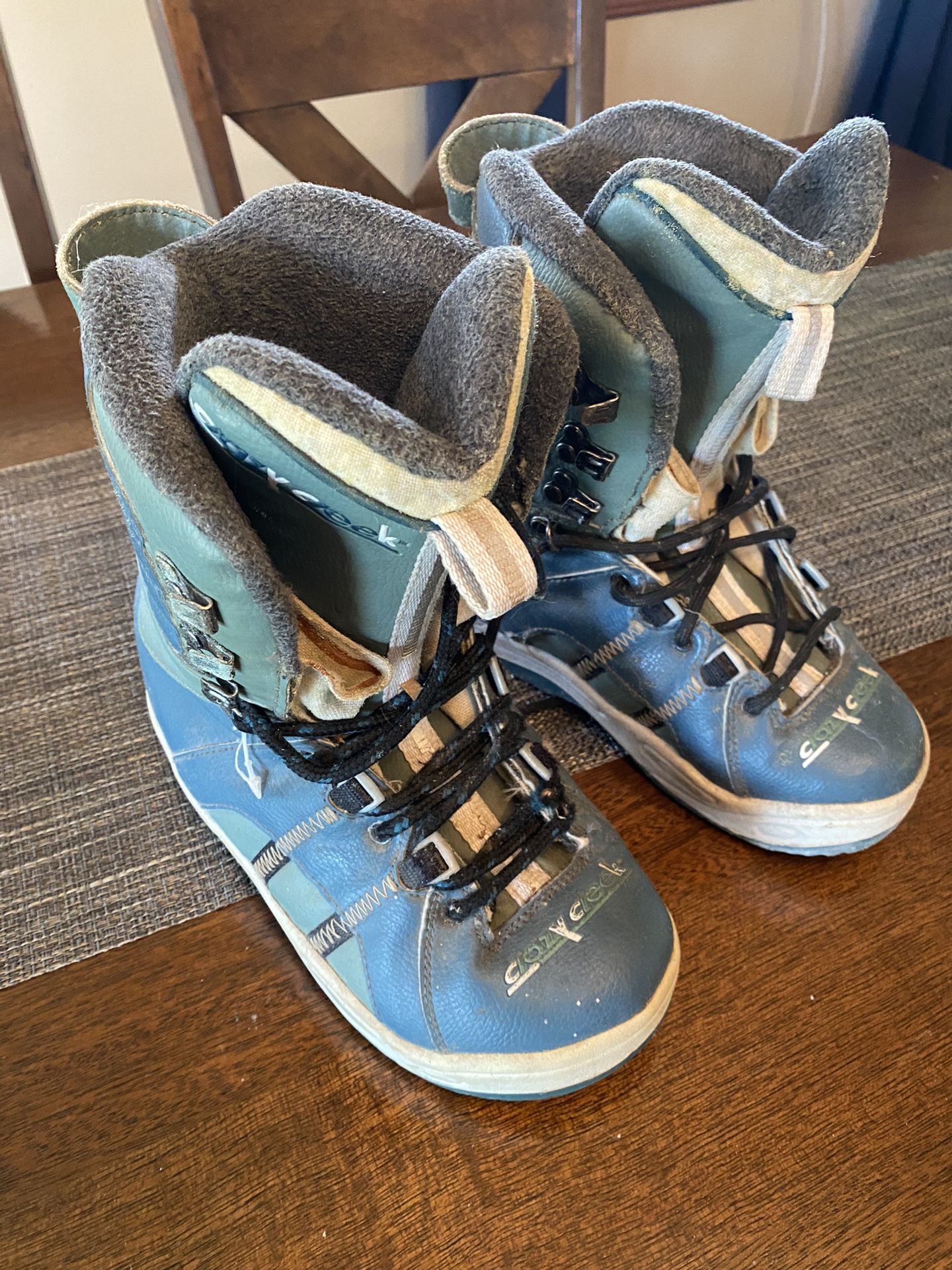 Crazy Creek snowboard boots Adult Mens US size 51/2 5.5 Blue Green Tan