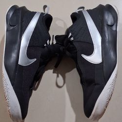 Nike Basketball Shoes 6y