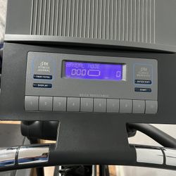 Elliptical/ Pro Form Xp600