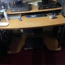 Computer Table  .