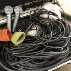 Microphone