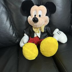 Disney Mickey Mouse Walt Disney World Happiest Celebration On Earth Plush Toy