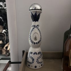 Casa Azul Empty Bottle