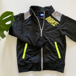 Nike Black And Neon Yellow Jacket With Pockets Size 5