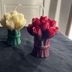 Roses Candle