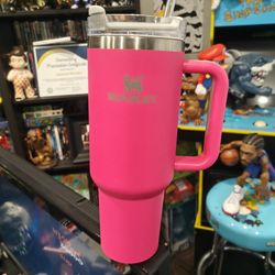 Pink Stanley cup 40 oz quencher