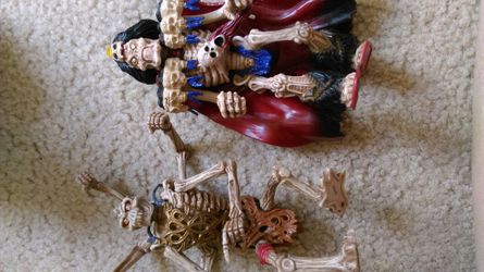 Set of 2 vintage action figures