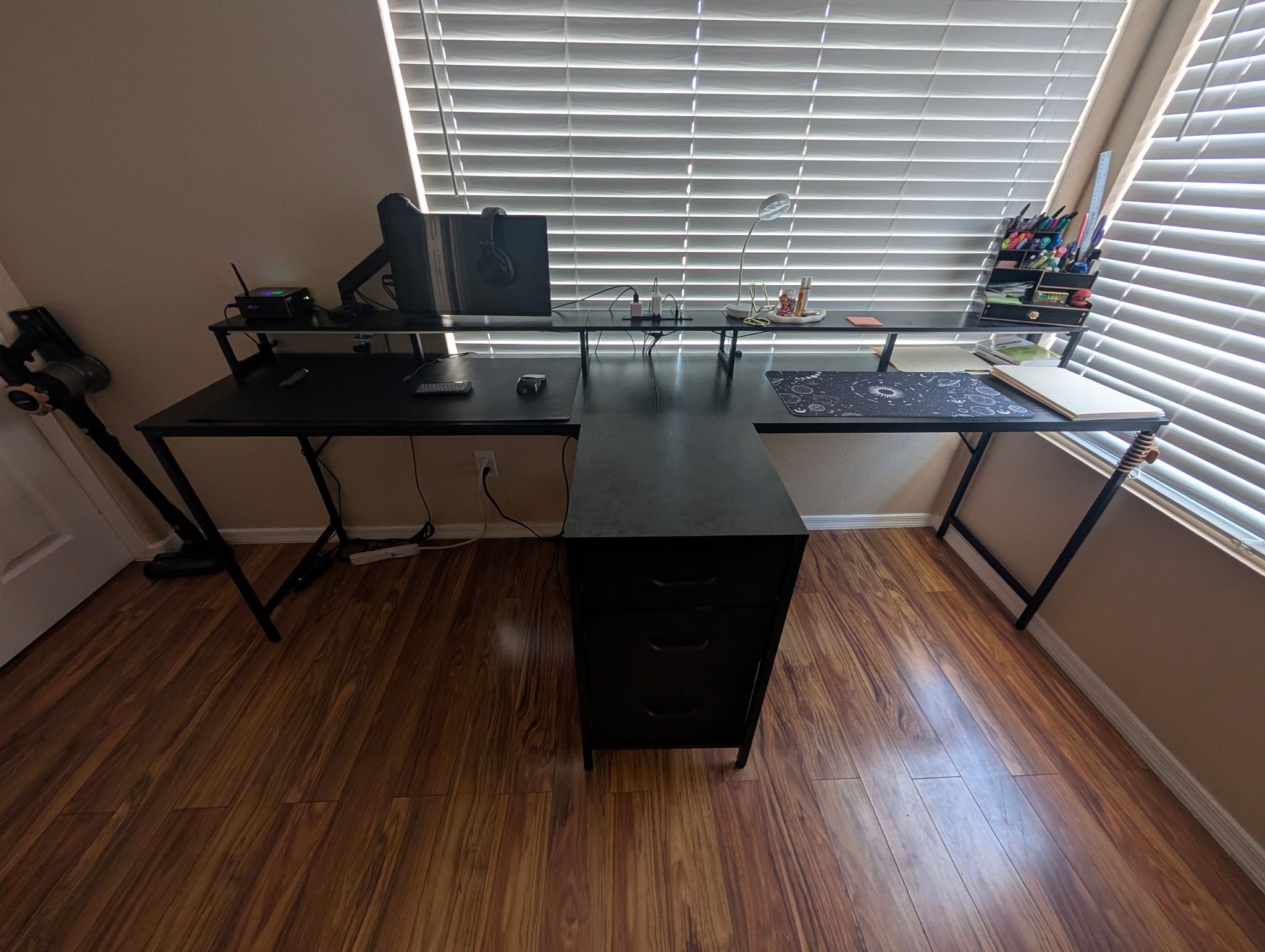 Office Desk
