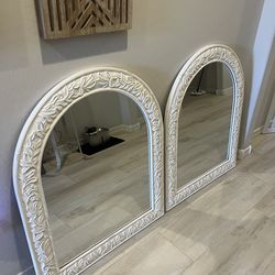 Set of two Kirklands Mirrors 29x35