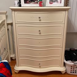 Dresser And Cabinets