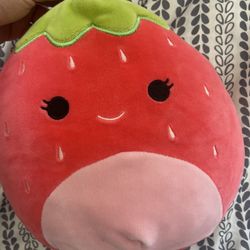 Squishmallow Scarlet The Strawberry