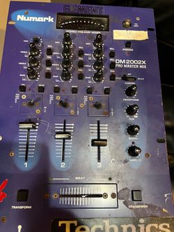 Numark DM 2002x Mixer