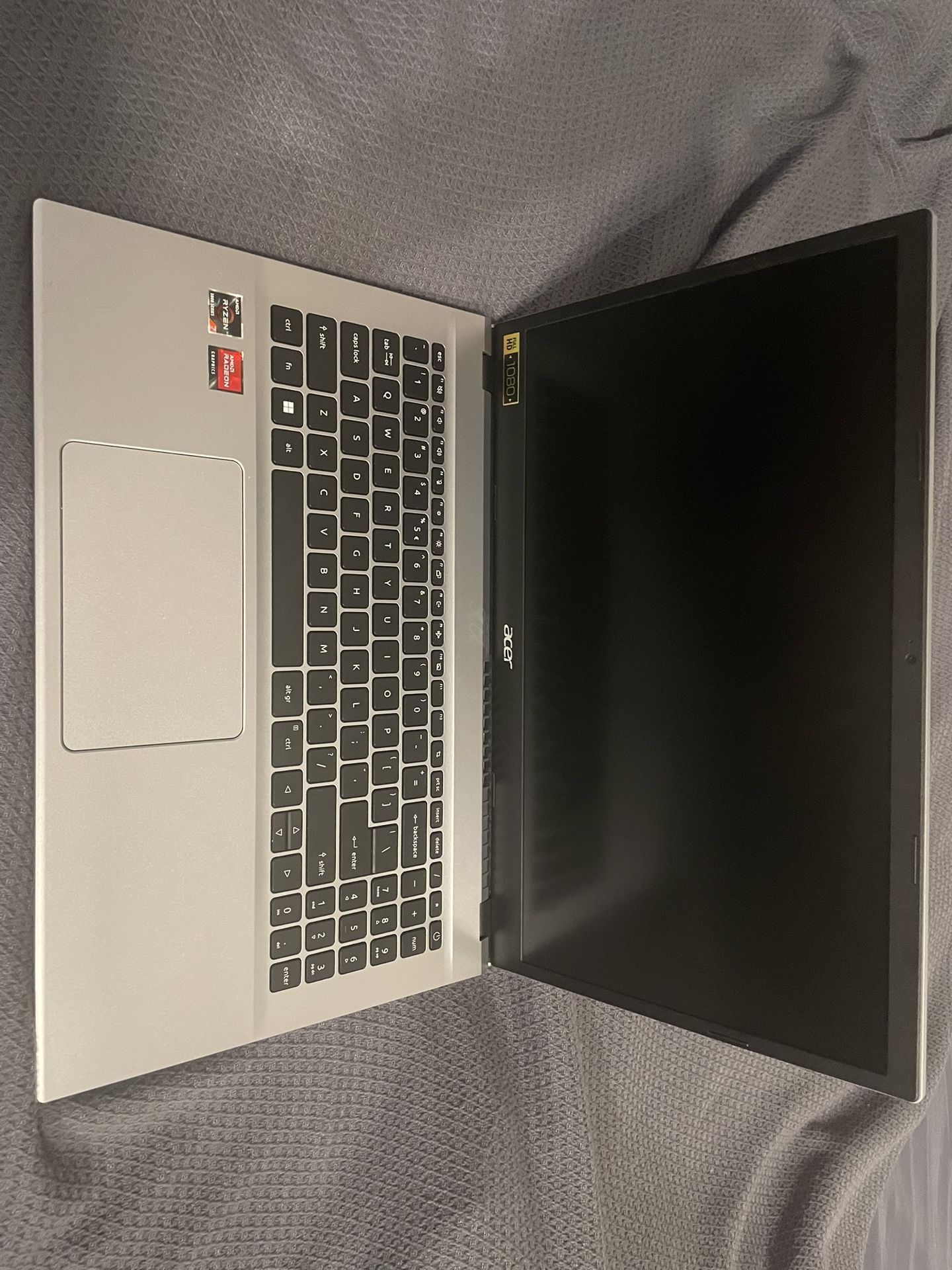 Acer Aspire 3 Windows Laptop AMD Ryzen 7-5700U