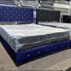 Full Size Bed With Mattress 