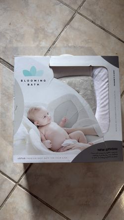 Baby blooming bath