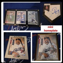 Los Angeles Dodgers Dave Roberts Autograph 